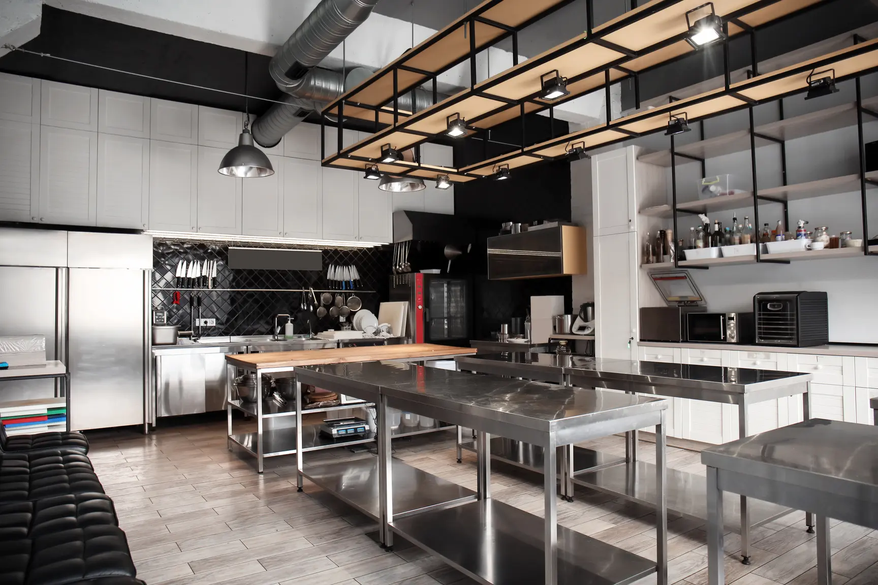 Espace de restauration contemporain